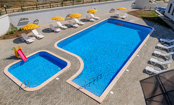 Отдых в Курортном под Феодосией с бассейном